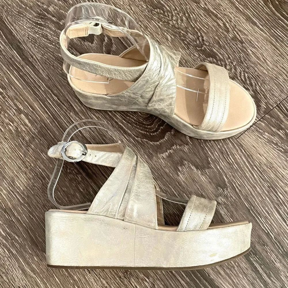 Matisse starline wedges nwot